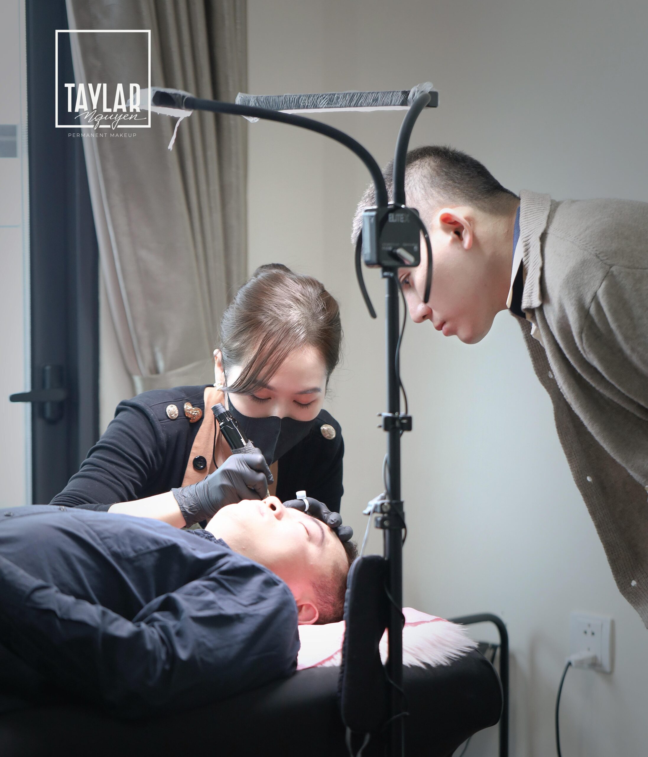 Học nghề phun xăm có dễ thành công không