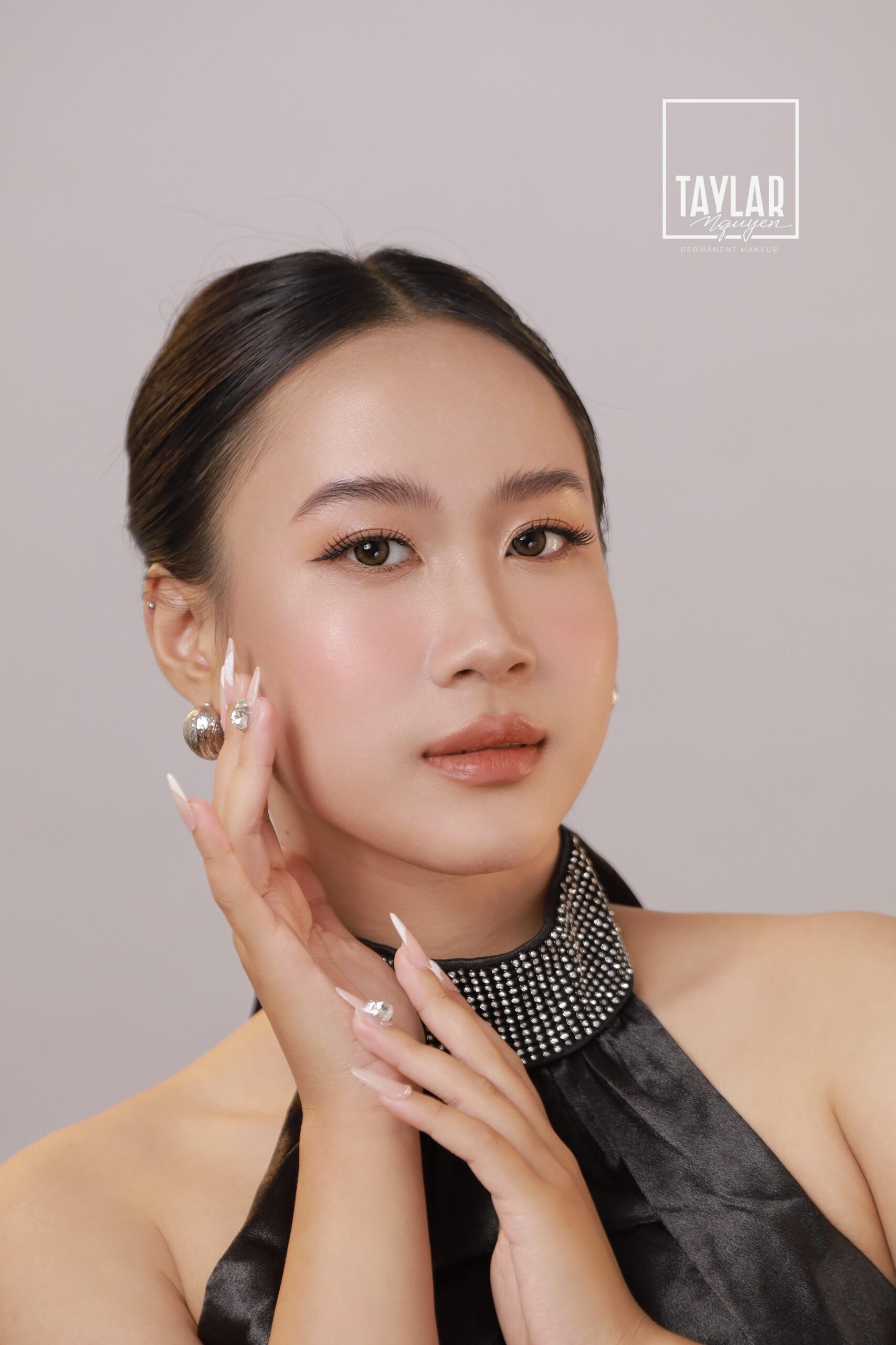 Thu nhập ổn định hàng tháng