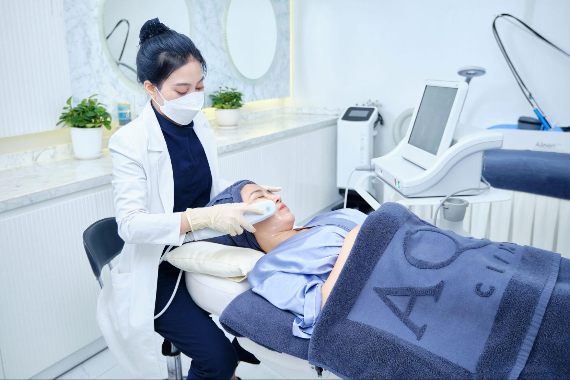 Công ty TNHH Viện thẩm mỹ AQUA là gợi ý khi tìm kiếm phun môi ở đâu đẹp TPHCM